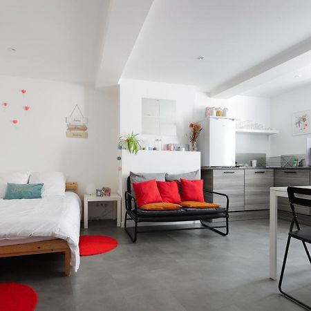 Charmant Studio, Au Coeur De La Ville De ריום מראה חיצוני תמונה