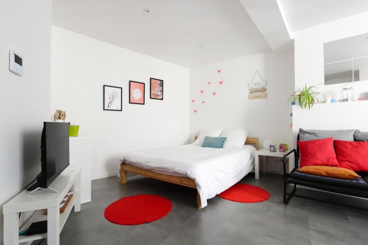 Charmant Studio, Au Coeur De La Ville De ריום מראה חיצוני תמונה